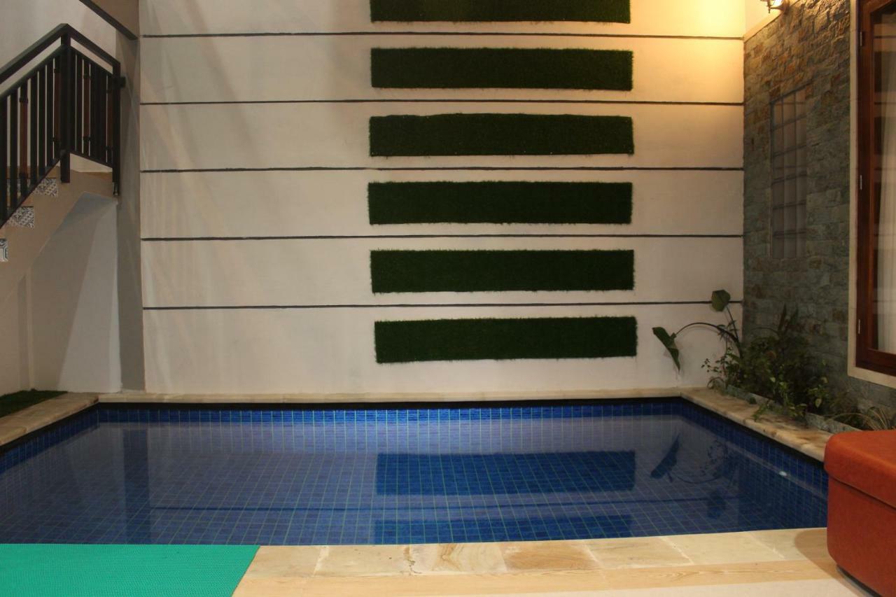 Family Villa Sanur Eksteriør billede